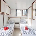 Bateau-hôtel Boats & Yachts At Zehdenick Marina By Kuhnle-tours *